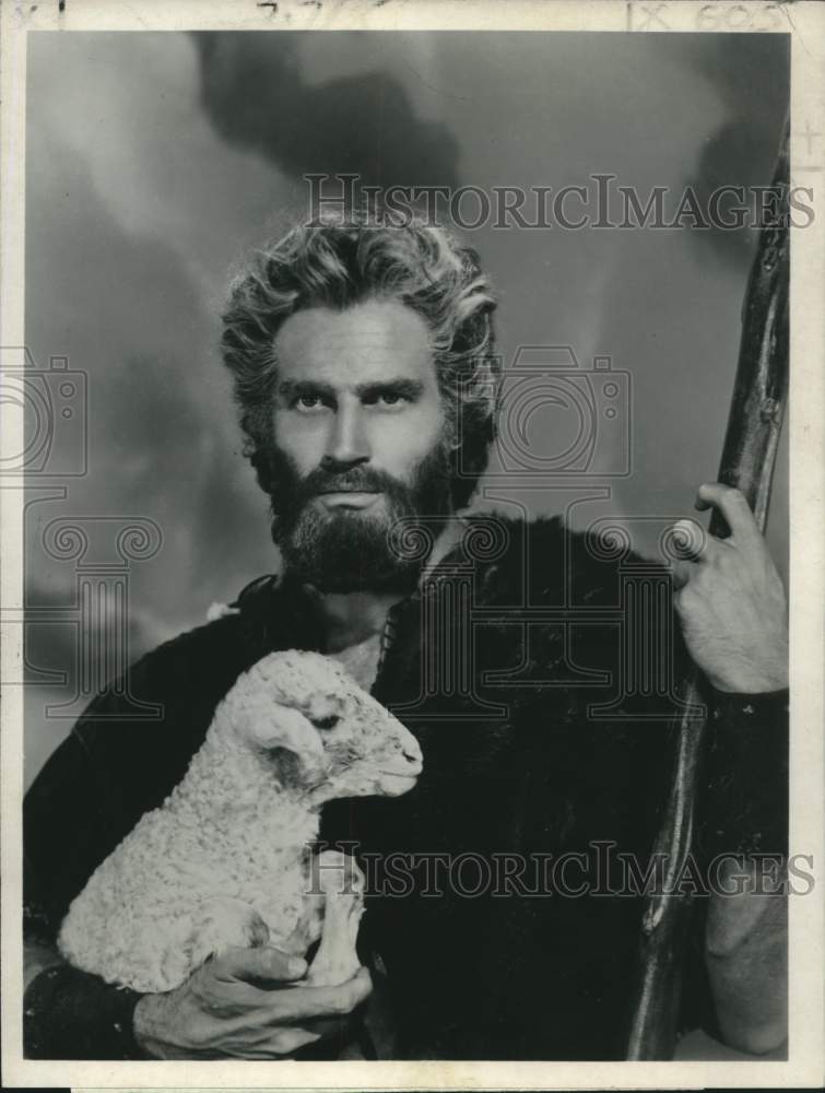 1981 Press Photo Actor Charlton Heston in "The Ten Commandments" - nox24776