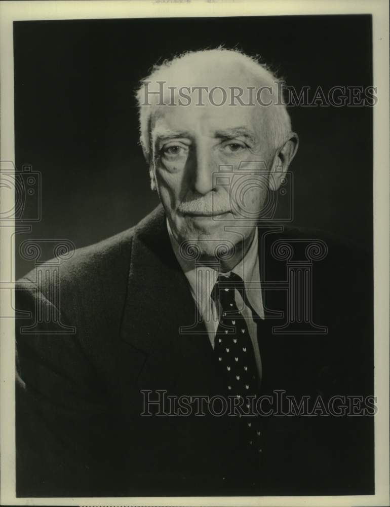 1954 Press Photo Actor Walter Hampden of "The United States Steel Hour"