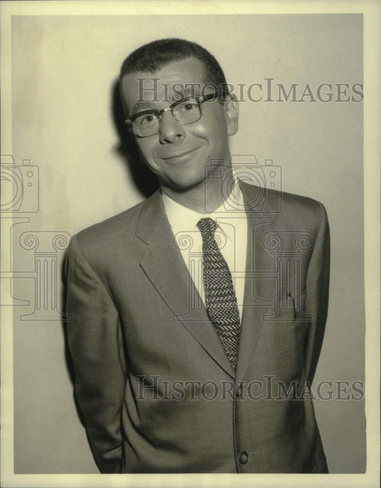 1961 Press Photo Author Mark Harris on "The Groucho Show" - nox24978