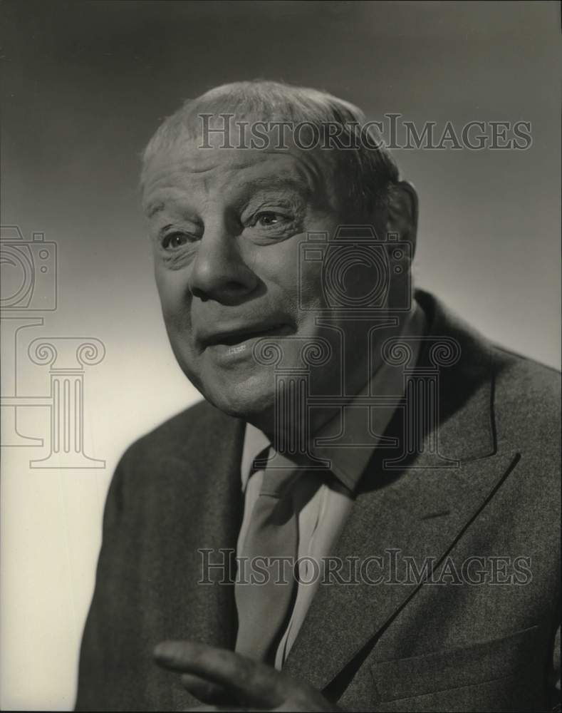 1950 Press Photo Actor Edmund Gwenn at 73 - nox25042