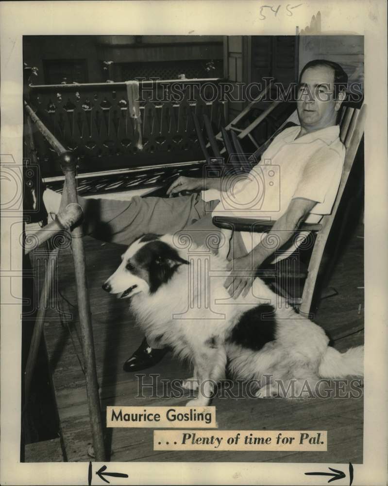 1947 Press Photo Retired Police Sergeant Maurice Gosling and Pet, New Orleans