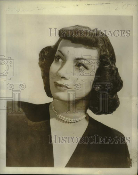 1951 Press Photo Author/Columnist Lee Graham - nox25077