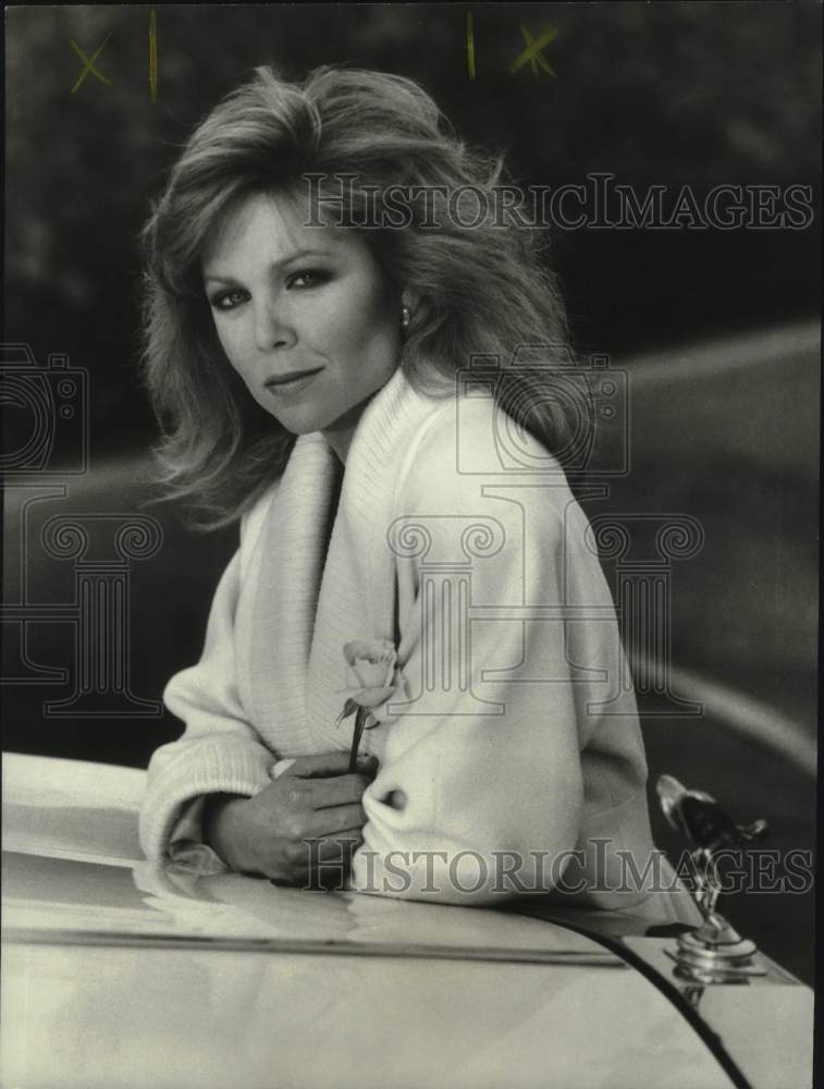 1987 Press Photo Actress Lisa Hartman in "Roses are for the Rich" - nox25185