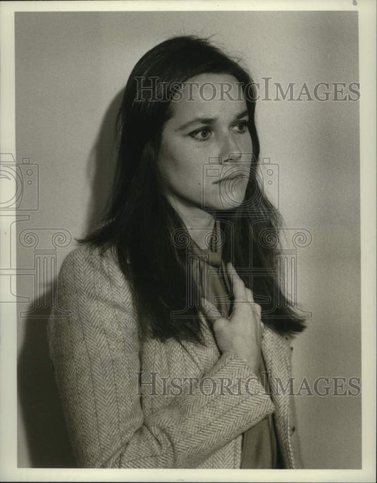 1977 Press Photo Actress Barbara Hershey in "In the Glitter Palace" - nox25239