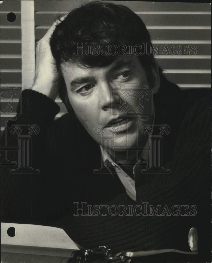 1975 Press Photo Actor Jim Hutton in "Ellery Queen" - nox25299