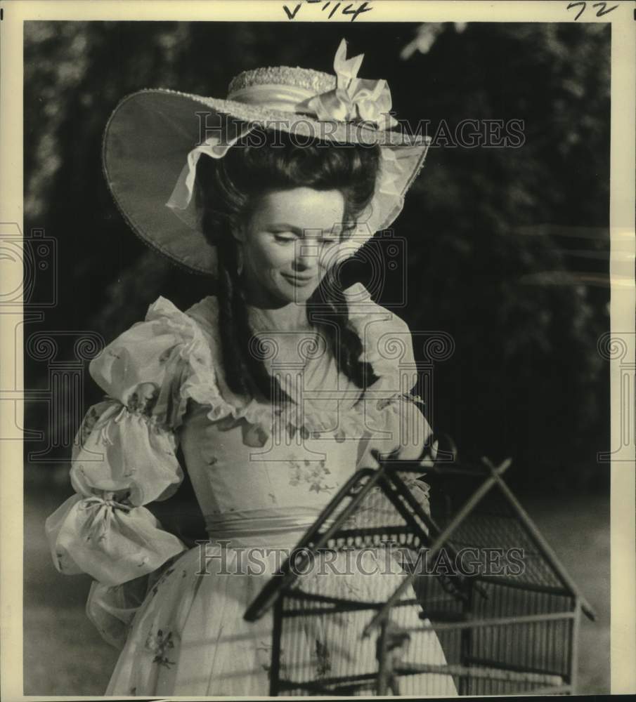 1976 Press Photo Actor Katharine Houghton in "The Adams Chronicles" - nox25308