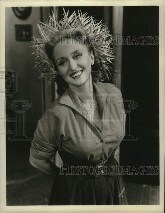 1961 Press Photo Actor Celeste Holm in "Invitation to a March" - nox25438