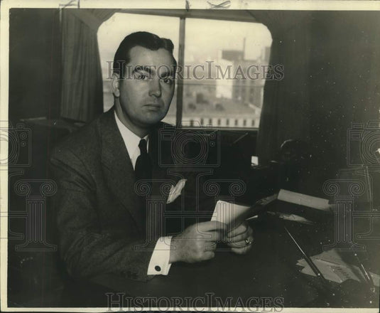 1942 Press Photo Robert A. Guerin - nox25574