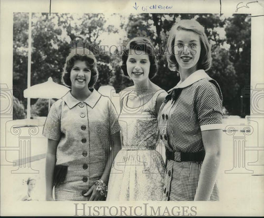 1958 Press Photo Marilyn Gordon, Mary Lou Cloudman, Betty Friedrichs - nox25690