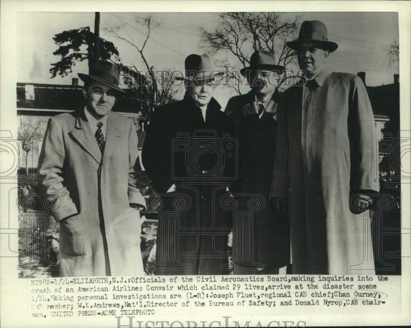 Load image into Gallery viewer, 1952 Press Photo Civil Aeronautics Board Members Probe New Jersey Plane Crash
