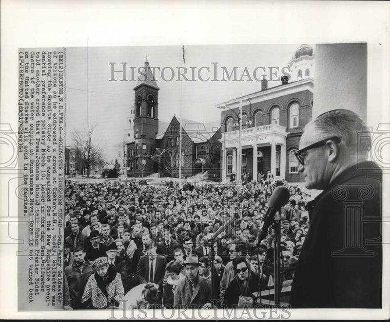 Load image into Gallery viewer, 1964 Press Photo Presidential Hopeful Barry Goldwater Campaigns in New Hampshire
