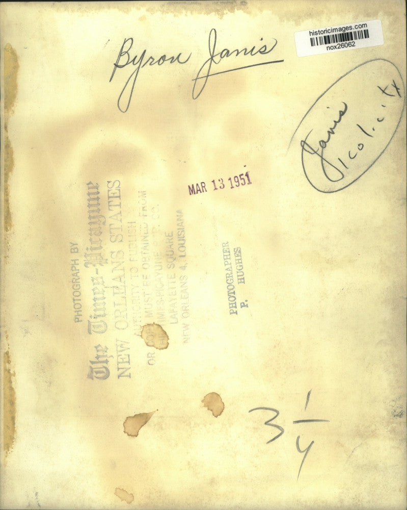 1951 Press Photo Classical Pianist Byron Janis Playing Piano - nox26062