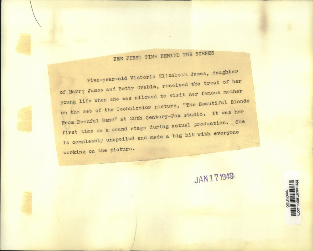 1949 Press Photo Five year old Victoria Elizabeth James, Child Actress