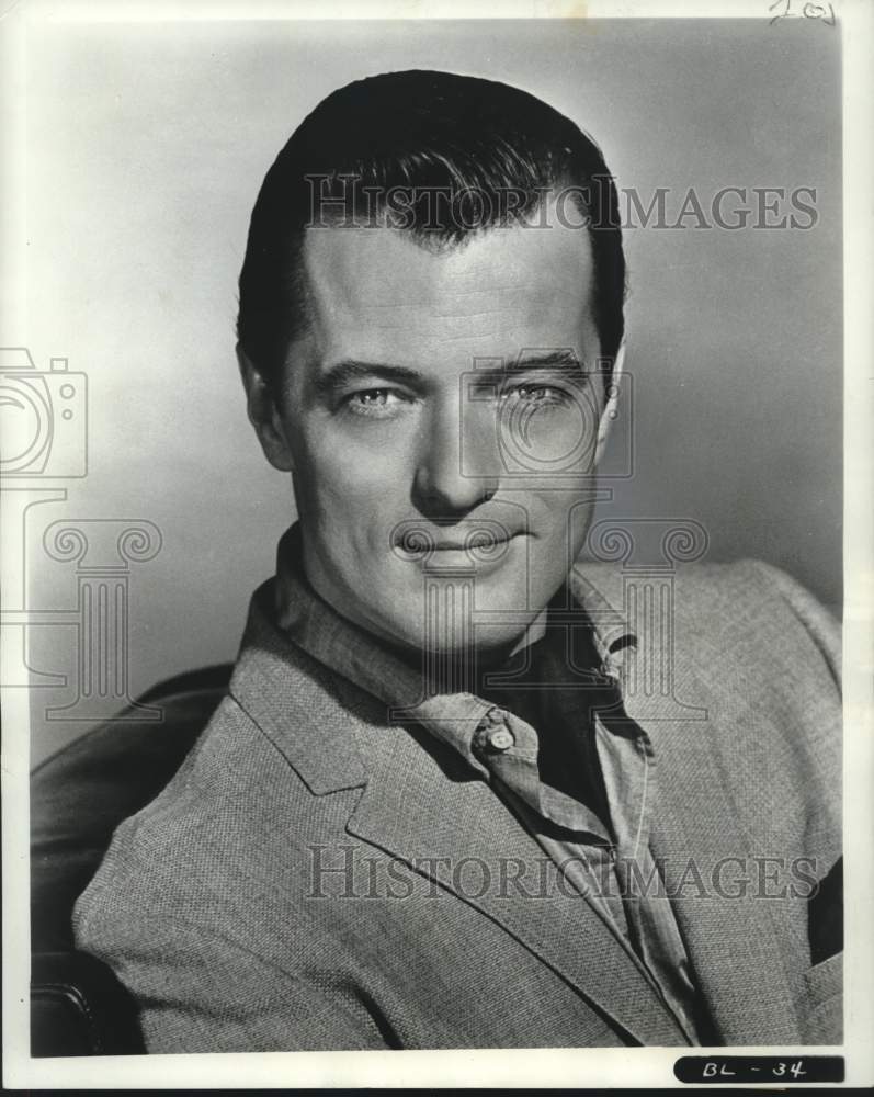 1966 Press Photo Actor-singer Robert Goulet