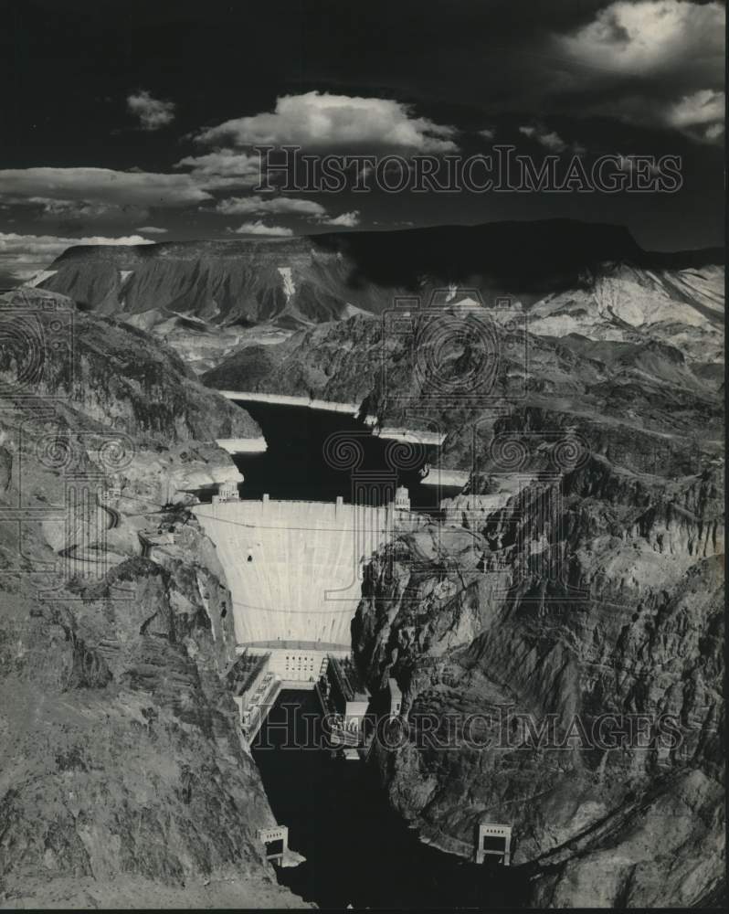 1953 Press Photo Hover Dam and Lake Mead