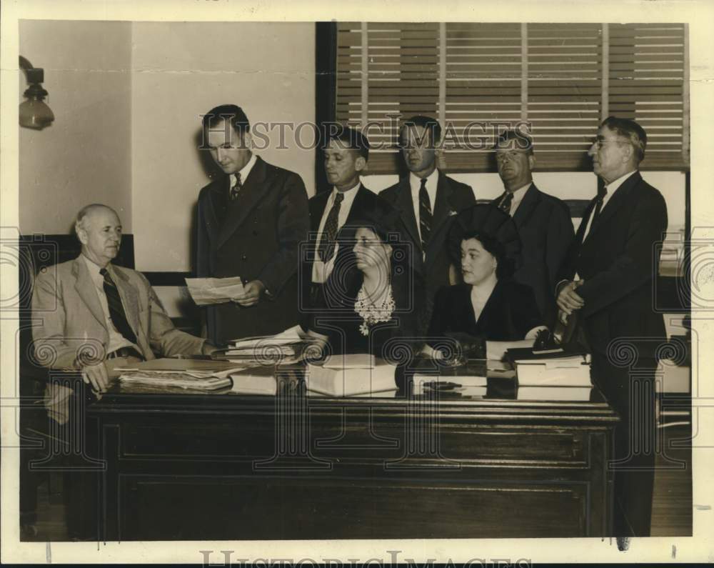 1940 Press Photo Jefferson Parish Group Asks for Removal of District Attorney