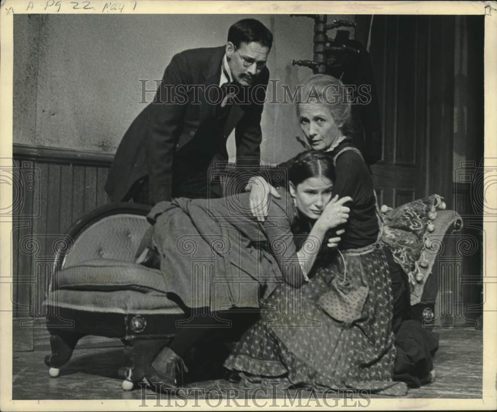 1967 Press Photo Scene from Play &quot;The Wild Duck&quot; - nox26884