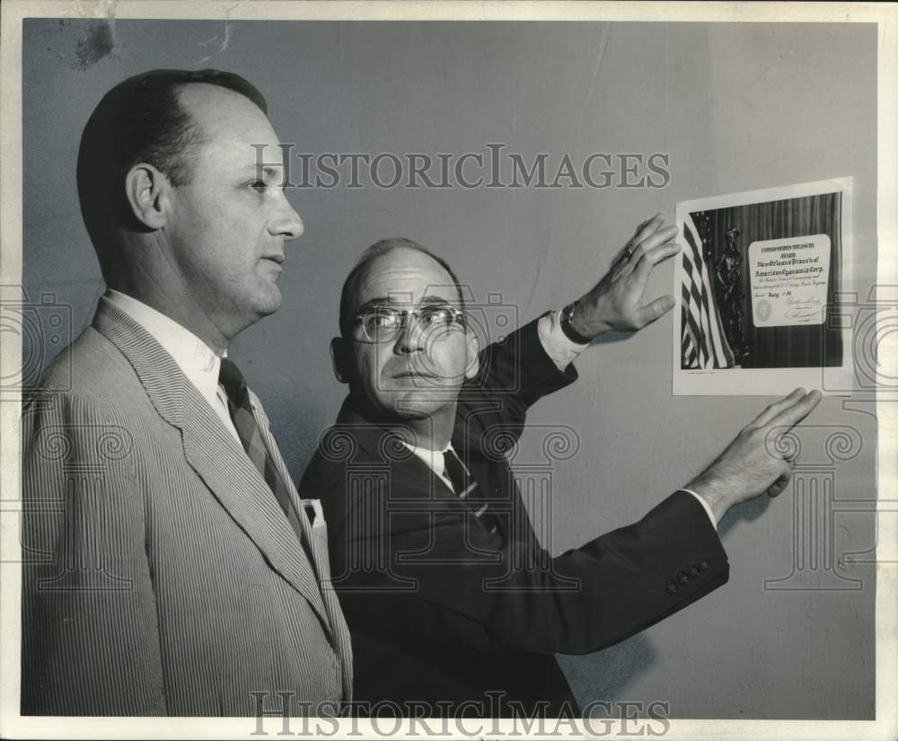 1956 Press Photo Treasury Department Savings Bond Program, American Cyanamid