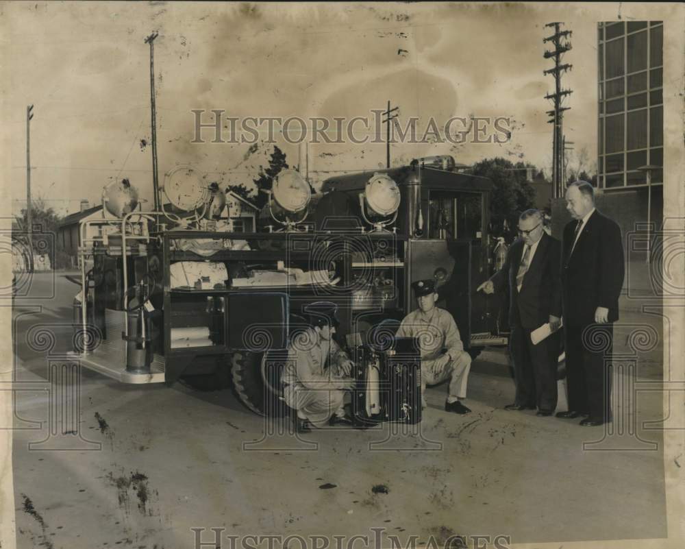 1958 Press Photo Equipment on Jefferson Fire Department Emergency Truck Checked- Historic Images