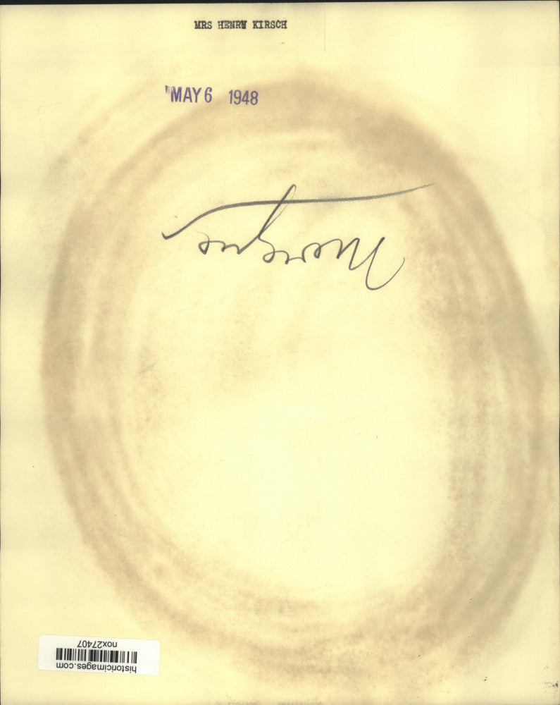 1948 Press Photo Mrs. Henry Kirsch with Photograph - nox27407