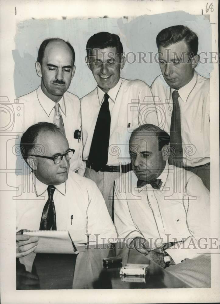 Load image into Gallery viewer, 1953 Press Photo Metairie Community Associations &amp; Club Representatives
