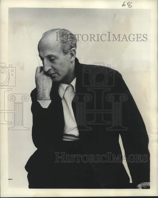 1954 Press Photo Symphony Conductor Efrem Kurtz - nox27518
