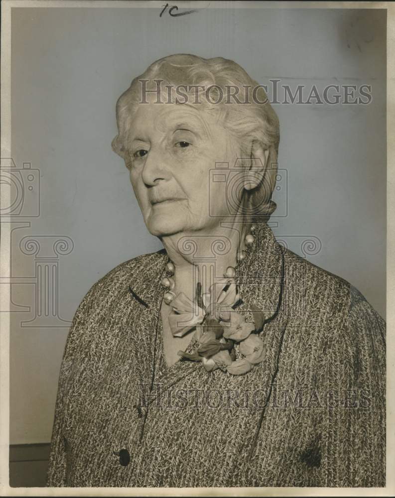 1956 Press Photo Mrs. A.L. Judis - nox27842