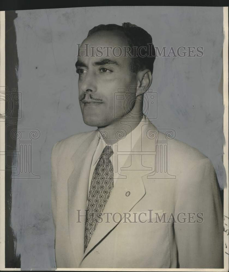 Load image into Gallery viewer, 1952 Press Photo Kenneth Jumonville - nox27975
