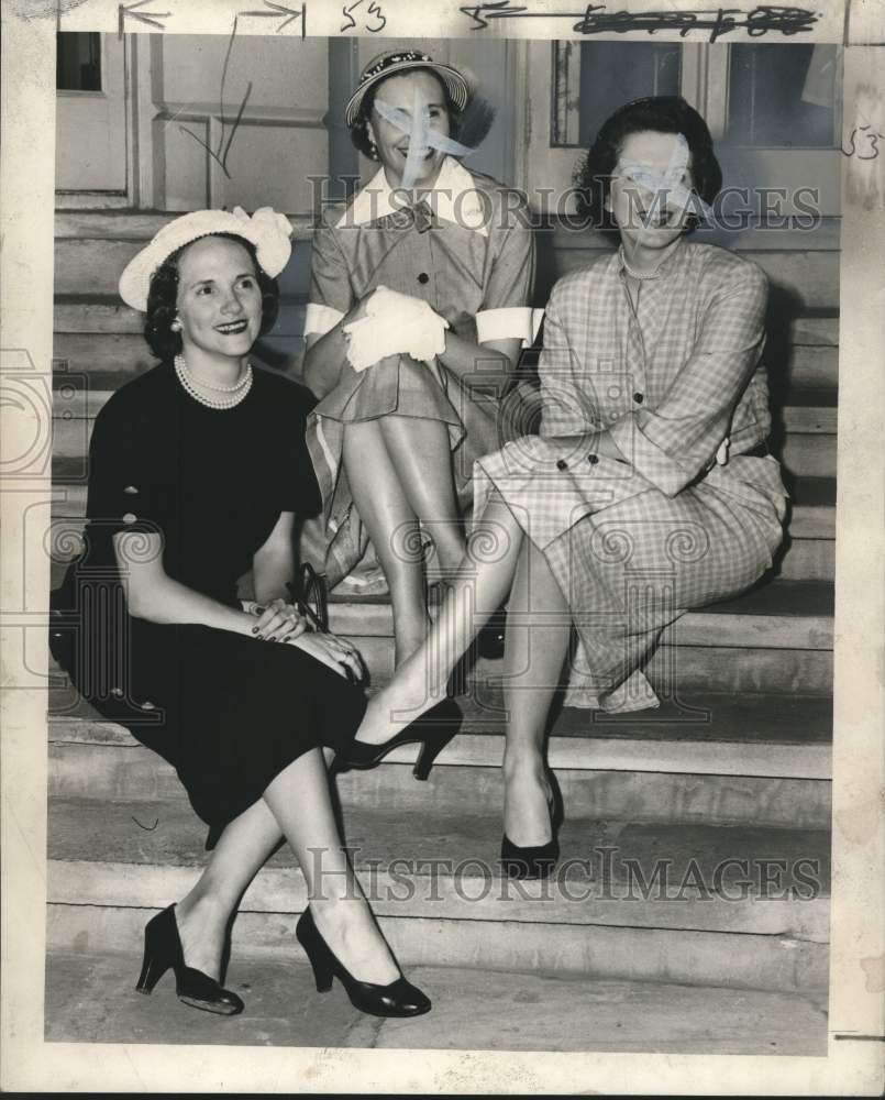 1952 Press Photo Mesdames Stewart Kepper, Howard J. Smith, Louis M. Jones
