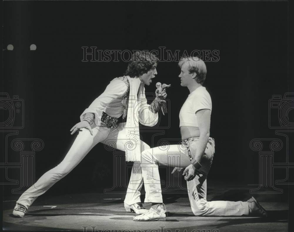 1982 Press Photo Scene from &quot;Joseph and the Amazing Technicolor Dreamcoat&quot;