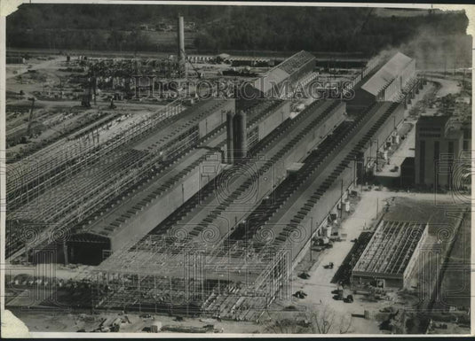 1955 Press Photo Aerial view of the Kaiser Aluminum plant in New Orleans