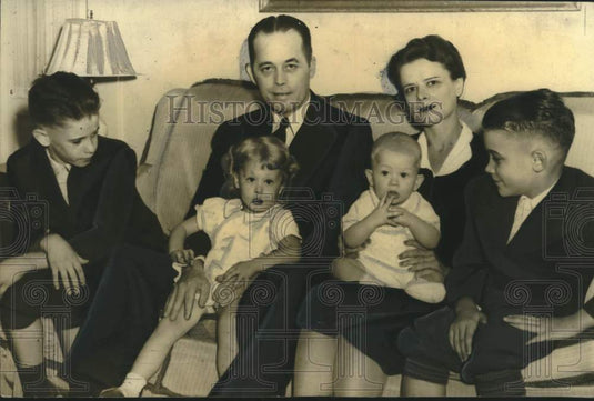 1938 Press Photo Louisiana Gubernatorial Candidate Sam Jones & Family
