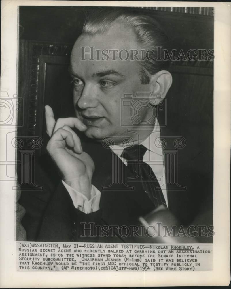 1954 Press Photo Russian Agent Nikolai Khokhlov Testifies before Senate- Historic Images