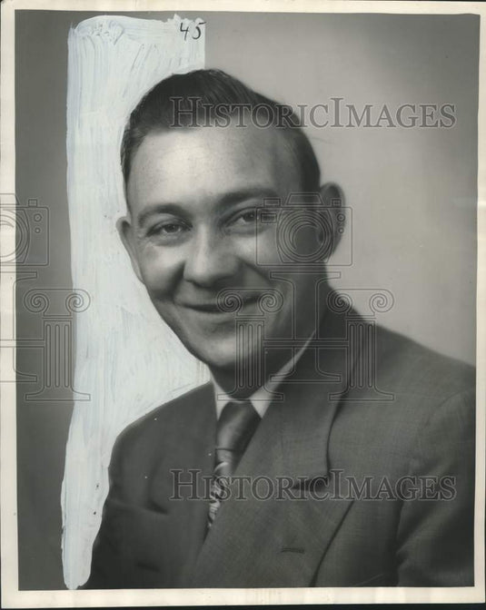 1953 Press Photo Koolvent Awning Company Manager Frank E. King Jr., New Orleans