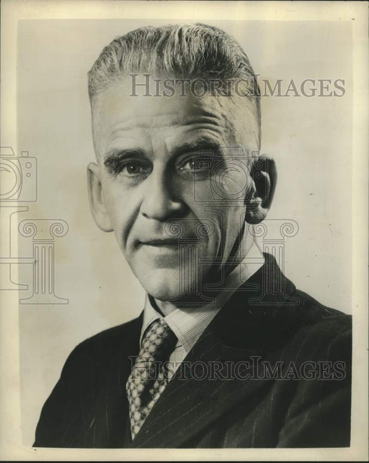 1955 Press Photo English Author & Parliamentarian Dr. Horace King - nox28780