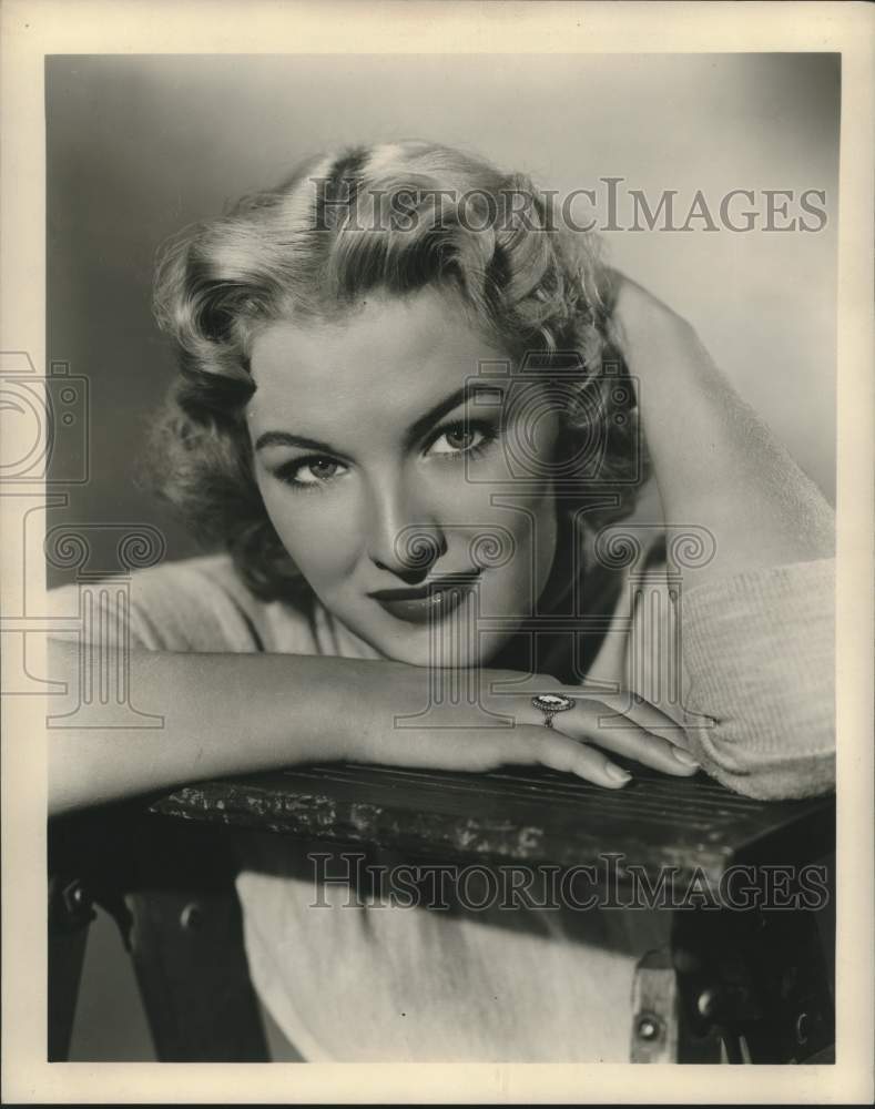 1955 Press Photo Actress Anne Kimbell of "Wagons West" & "Fort Osage"