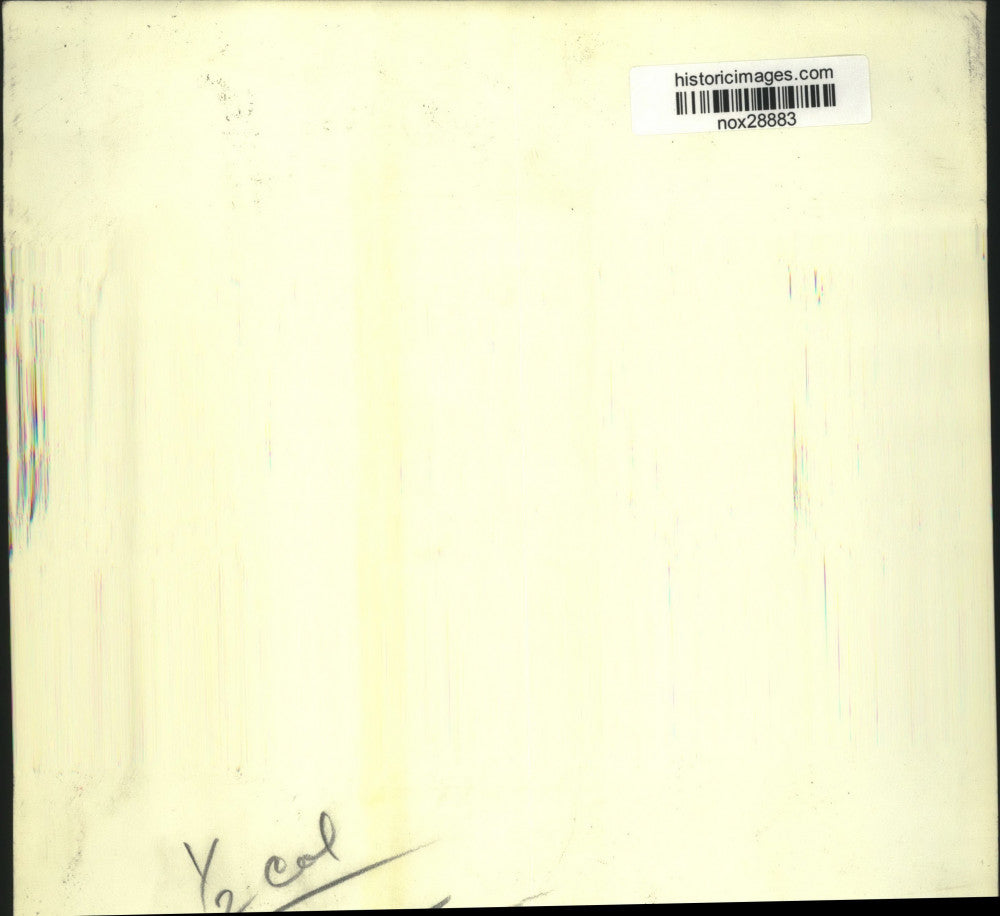 Press Photo Man with Gavel - nox28883