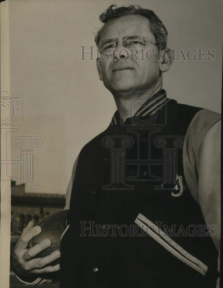 1955 Press Photo University of Southern California Football Coach Jesse Hill