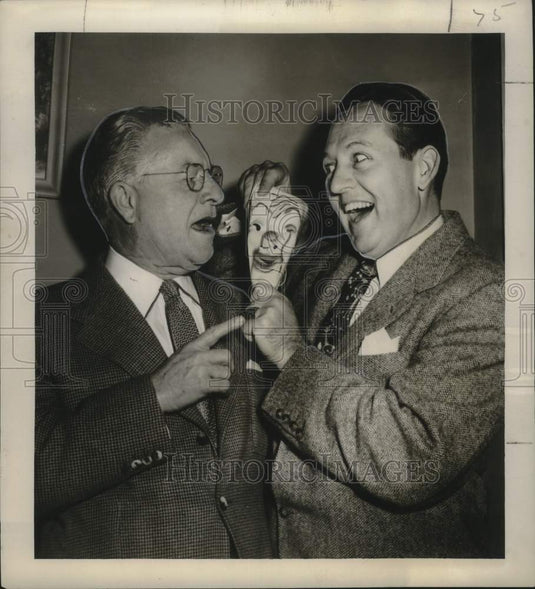 1952 Press Photo Funnymen Art Linkletter, Charles J. Correll in New Orleans