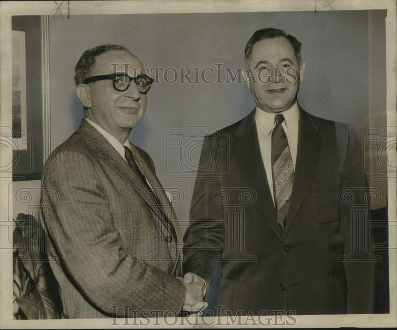 Load image into Gallery viewer, 1957 Press Photo New Orleans Automotive Jobbers Association New/Old Presidents
