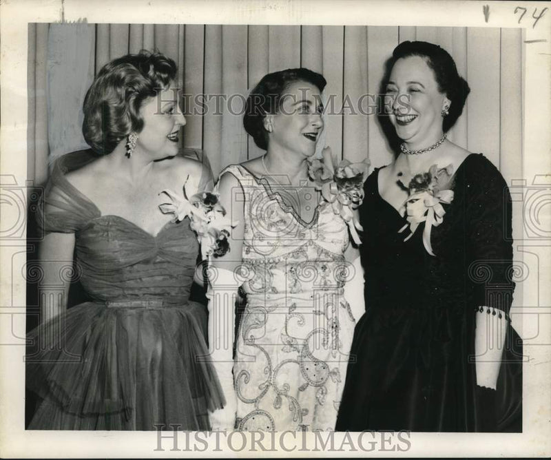 Load image into Gallery viewer, 1954 Press Photo Guests at Louisiana Governor Kennon's Testimonial Dinner
