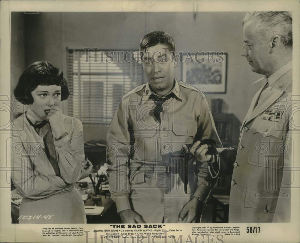 1957 Press Photo Lead actor Jerry Lewis in a scene from "The Sad Sack"