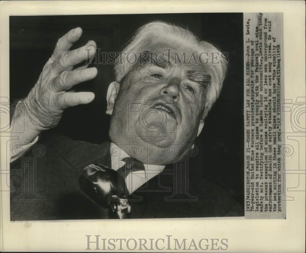 1958 Press Photo United Mine Workers Pres. John L. Lewis testifies to the senate
