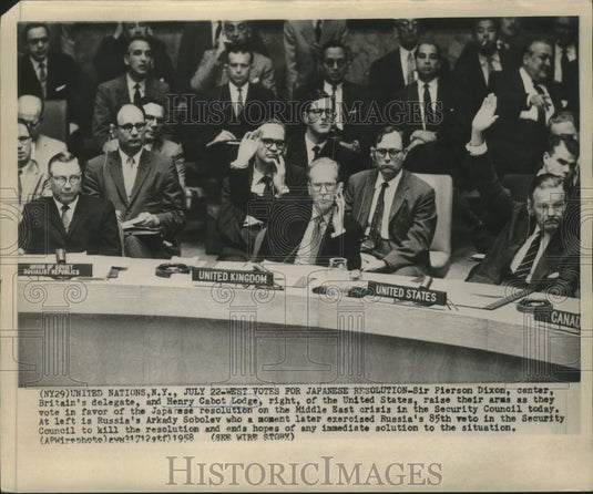 1958 Press Photo United States, British Delegates Vote at United Nations