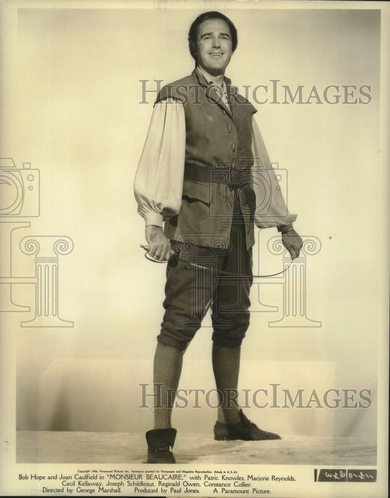 Press Photo Actor Patric Knowles as Swordsman in "Monsieur Beaucaire"