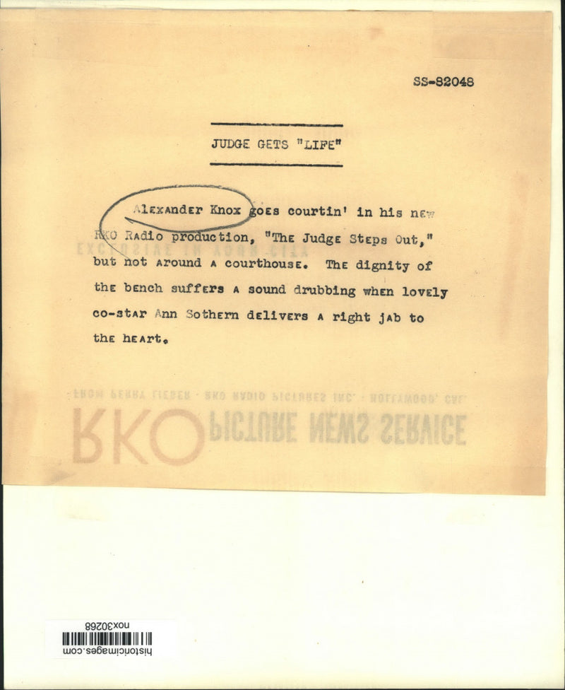 Load image into Gallery viewer, Press Photo Actor Alexander Knox of "The Judge Steps Out" - nox30268
