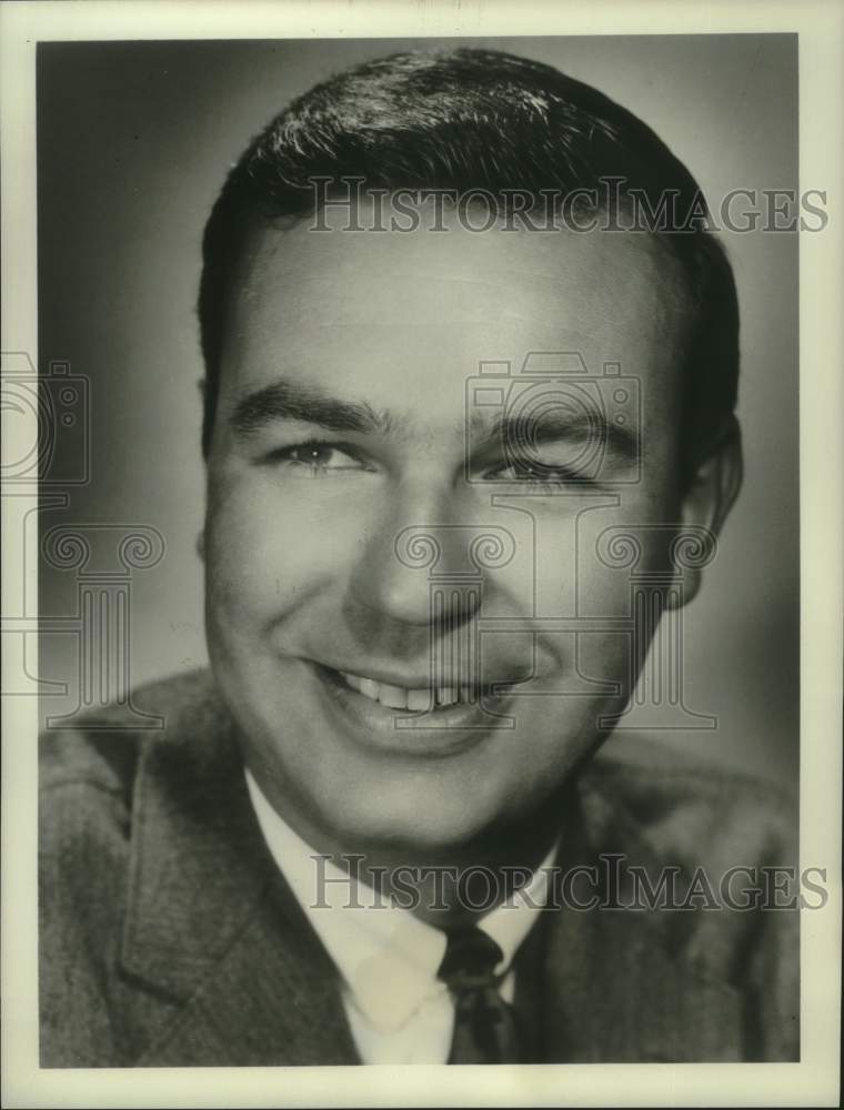 1967 Press Photo Host of &quot;The Dating Game&quot; Jim Lange - nox30846- Historic Images