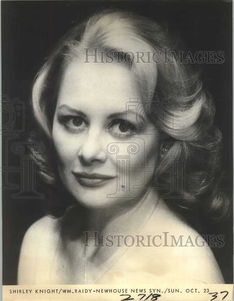 1977 Press Photo Actress Shirley Knight - nox31135