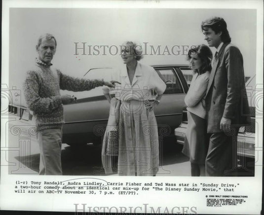 1986 Press Photo Audra Lindley & her co-stars in a scene from "Sunday Drive"