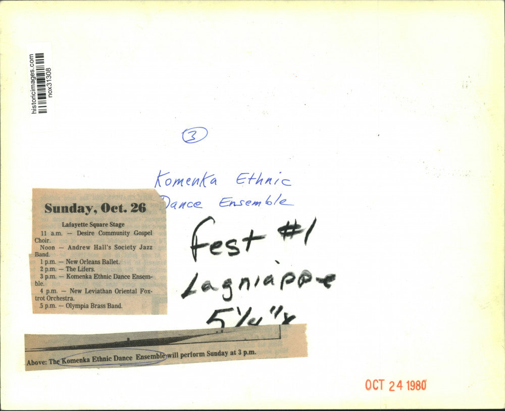 1980 Press Photo The Komenka Ethnic Dance Ensemble perform Lafayette Square.